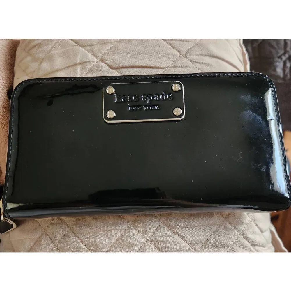 Kate Spade Black Patent Leather Accordion Zip-Around Wallet
